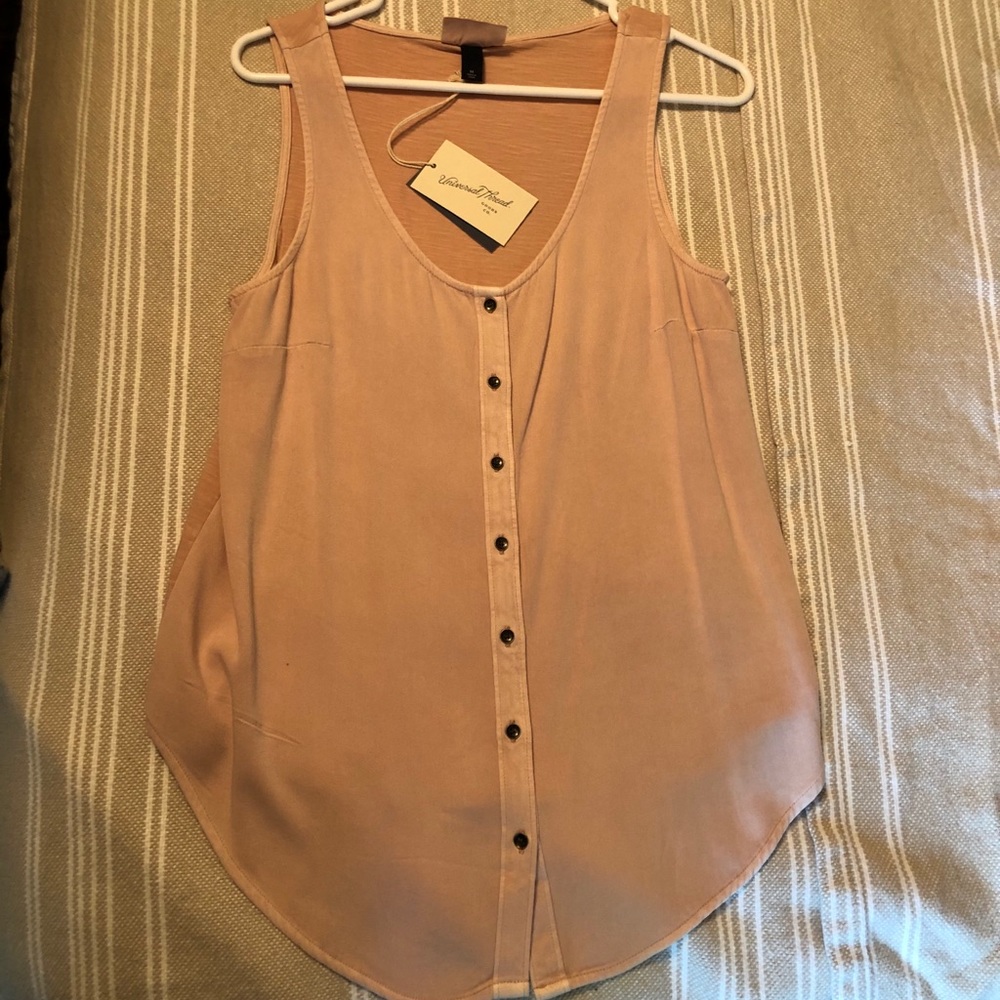 Universal Thread light pink tank